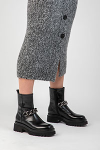 Flat ankle boots GOLVA Poncho Negro by Homers Shoes View 2