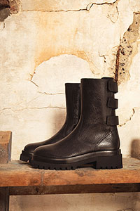 Flat ankle boots GOLVA Bufalino Negro by Homers Shoes View 1