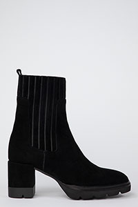 Heeled ankle boots SHARON Ante Negro by Homers Shoes View 1