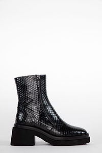 Heeled ankle boots PLAY Squama Black by Homers Shoes View 2