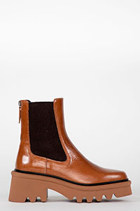 Heeled ankle boots LYS SuperLuxe Avellana by Homers Shoes View 2