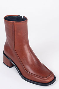 Heeled ankle boots COLETTE Taylor Cuero by Homers Shoes View 2