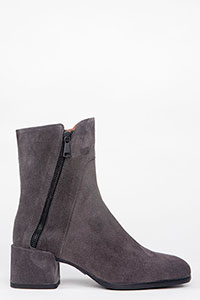 Heeled ankle boots NIKI Crosta Carbonio by Homers Shoes View 1
