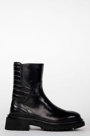 21916 SIENA Supreme Black Flat ankle boots By Homers